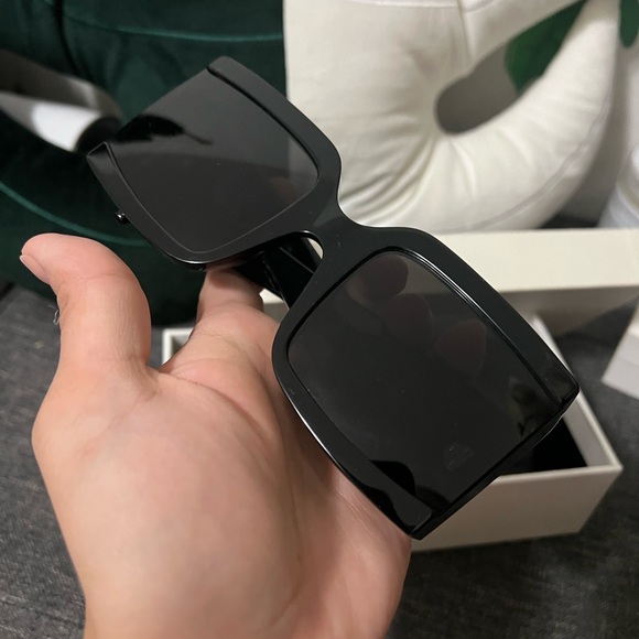 Celine Black Wide-arm Square Acetate Sunglasses - Picture 5 of 11